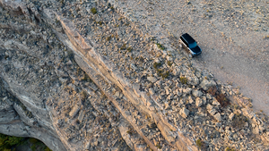 90 Pics-defender-diablo-canyon2.1.psd