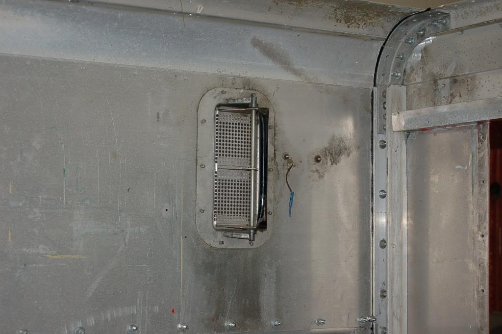 Name:  bodyside015.jpg
Views: 170
Size:  79.4 KB