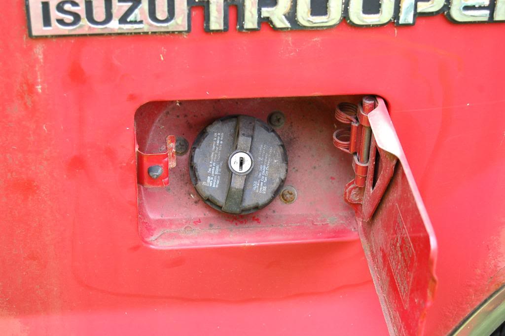 Name:  gascap008.jpg
Views: 215
Size:  75.7 KB