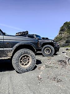 My $$$ Pit...I mean D2 Build-front-shot-3-amigos.jpg