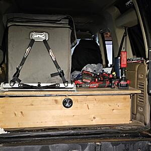 Black Betty #2-427989916_10160960873736999_7302813172757112395_n.jpg