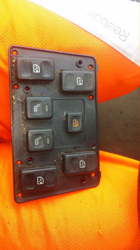 Name:  20141011_133338_zps2sabu6iv.jpg
Views: 64
Size:  90.6 KB