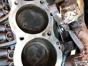 How does my head gasket look?-6.jpg