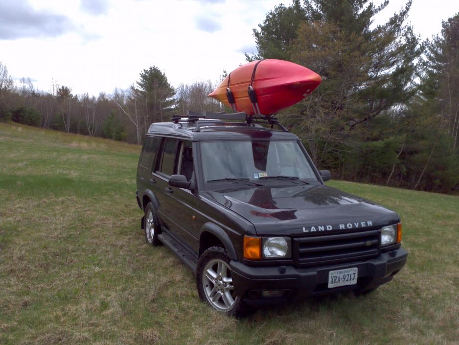 Kayak on roof with stock cargo bars? - Land Rover Forums 