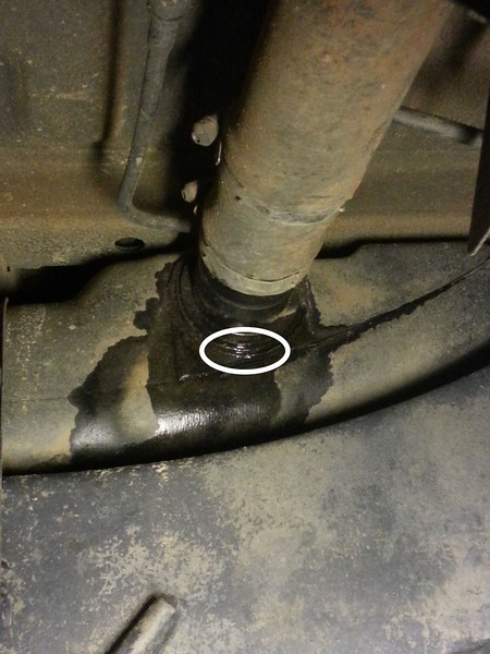 Filler Neck Seal At Gas Tank Land Rover Forums Land Rover Enthusiast Forum