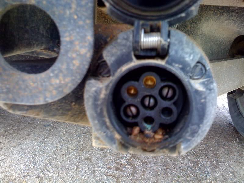 Name:  lights.jpg
Views: 108
Size:  96.8 KB