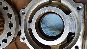 Piece of block in Oil Pan-20170904_114226.jpg