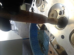 Time to Rebuild Bottom End-lappingvalve.jpg