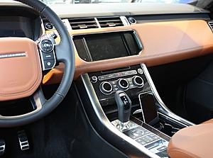 iPhone Holder-range-rover-adapter.jpg