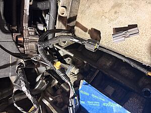 Pls help me locate this wiring connection under supercharger-img_6830.jpg