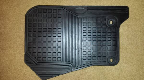 Rubber Floor Mats For Lr3 Land Rover Forums Land Rover