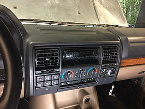 Discovery center dash bezel in the classic-photo41.jpg