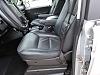 2003 Land Rover Discovery SE-drivers-seat.jpg