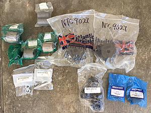 Discovery 1 Bushing Set - AB 9721-img_8042.jpg
