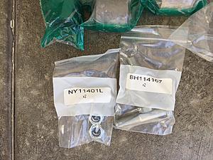Discovery 1 Bushing Set - AB 9721-img_8044.jpg