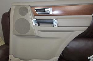 LR4 Right rear interior trim panel-103_9969.jpg