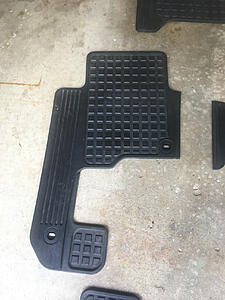 Lr3 all weather floor mats. Oem Land Rover floor mats-photo395.jpg