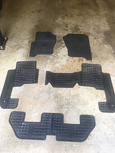 Lr3 all weather floor mats. Oem Land Rover floor mats-photo778.jpg
